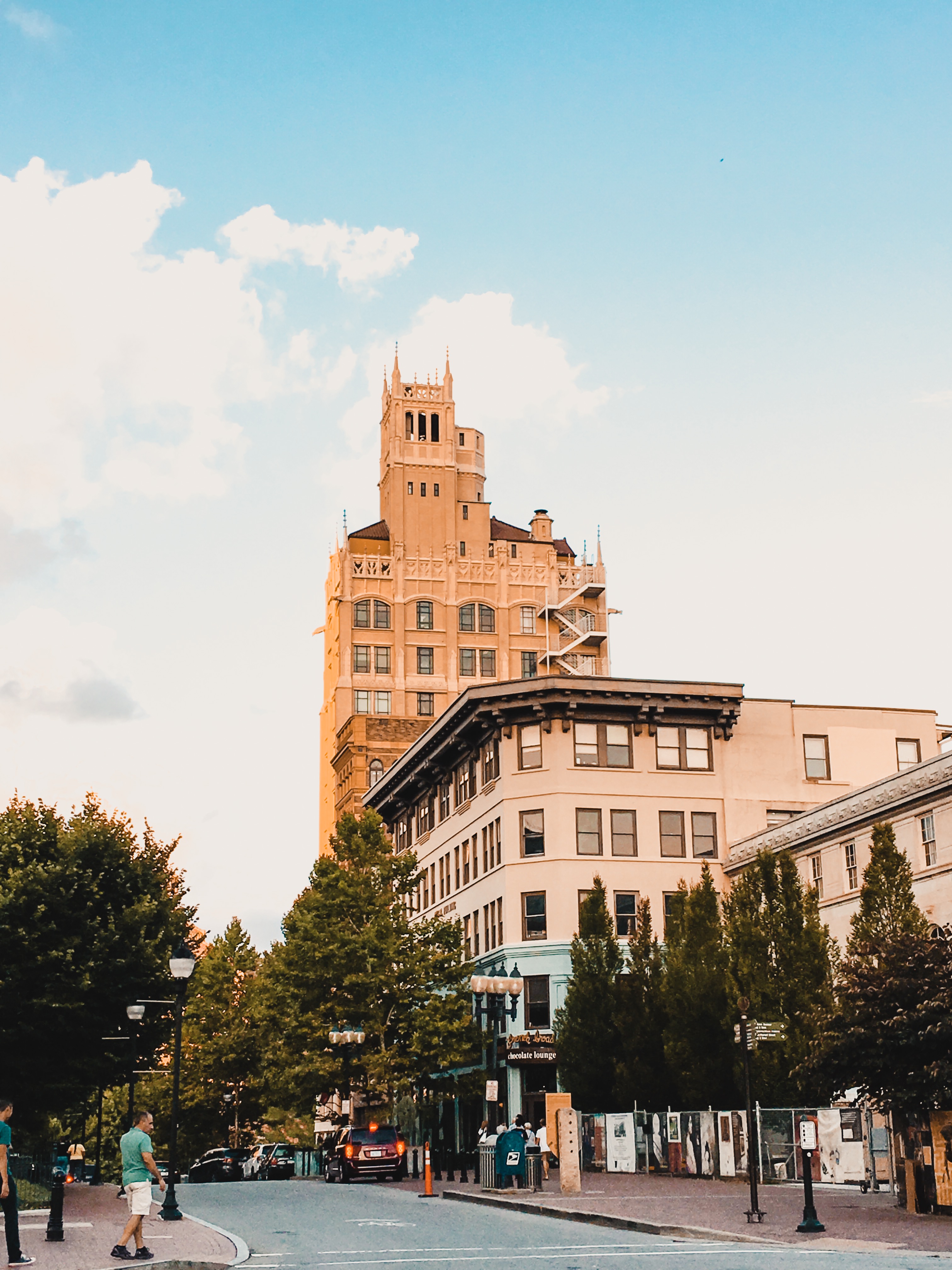 An Itinerary For 1 Day in Downtown Asheville, North Carolina